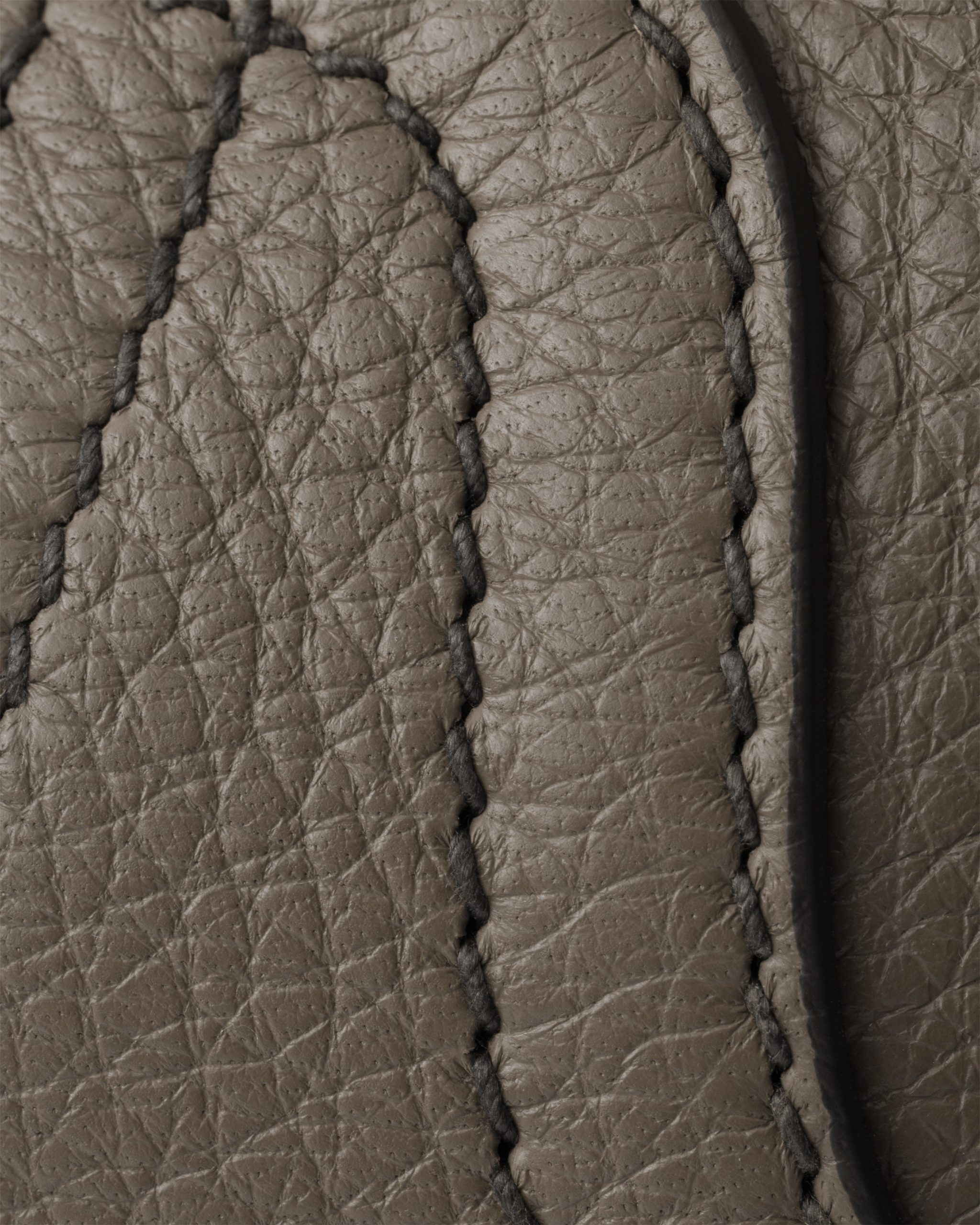 Prada Large leather tote bag - Image 2